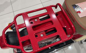 HONDA  SUPER CUB 110 HELLOKITTY JA59