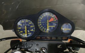 HONDA VFR400 TRAINING CAR  NC21