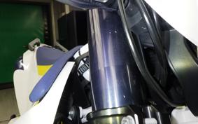 HUSQVARNA 701SM 2019