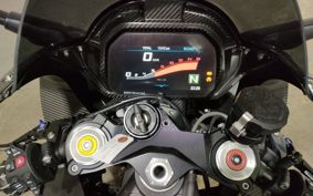 BMW M1000RR 0P01