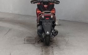 YAMAHA TRICITY 125 SE82J