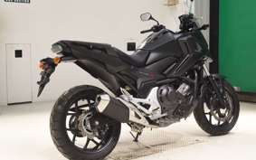 HONDA NC750X D 2016 RC90
