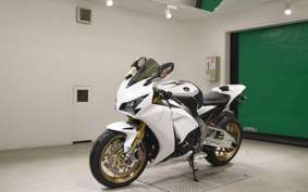HONDA CBR1000RR SPECIAL EDITION 2014 SC59