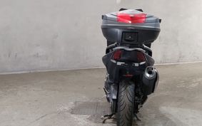 YAMAHA T-MAX 530 DX SJ15J