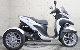 YAMAHA TRICITY 125 SE82J