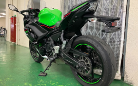 KAWASAKI NINJA 650 ABS KRT ED 2022 ER650H