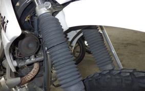 KAWASAKI KLX125 LX125C