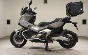 HONDA X-ADV 750 2025 RH21