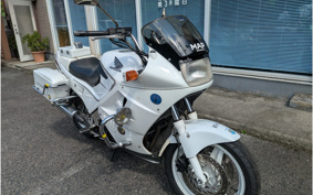 HONDA VFR750F 1988 RC24