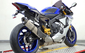 YAMAHA YZF-R1 2015 RN39