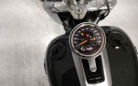 HARLEY FLFBS1870 2017 YGK