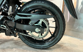 SUZUKI STROM 250 DS11A