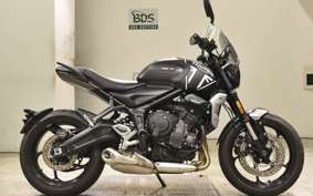 TRIUMPH TRIDENT 660 2023