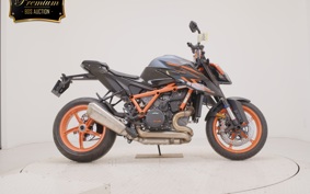 KTM 1290 SUPER DUKE R 2025