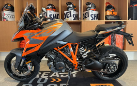 KTM 1290 SUPER DUKE GT V6940
