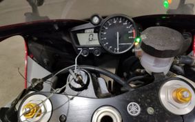 YAMAHA YZF-R1 RN09