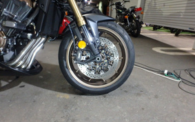 HONDA CB650R E-Clutch 2025 RH17