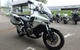 HONDA VFR1200X 2012 SC70