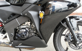 HONDA CBR125R JC50