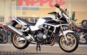 HONDA CB1300SB SUPER BOLDOR 2009 SC54