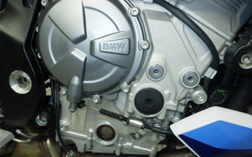 BMW M1000R 2023