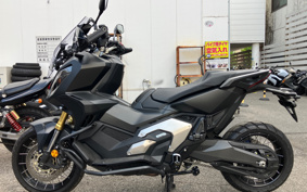 HONDA X-ADV 750 2023 RH10