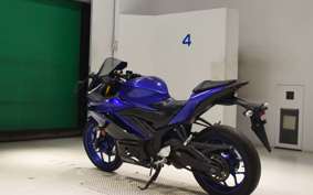 YAMAHA YZF R-3 2018 RH13J