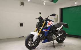 BMW F900R 2024