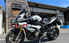 BMW S1000XR 2017 0D03