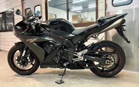 YAMAHA YZF-R1 2005 RN13