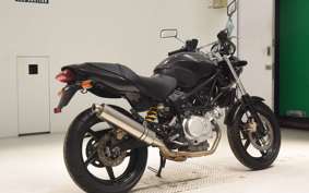 HONDA VTR 250 MC33