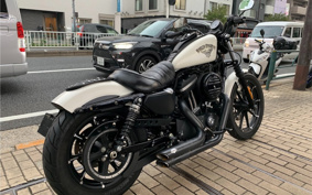 HARLEY XL883N 2018 LE2