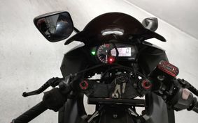 YAMAHA YZF-R25 RG10J