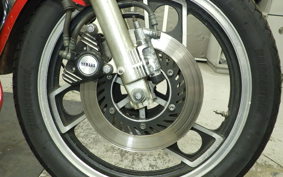 YAMAHA XJ750 E 1983 29R