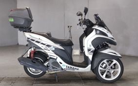 YAMAHA TRICITY 125 SE82J