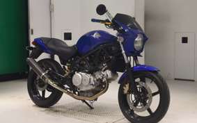 HONDA VTR 250 MC33