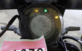 HUSQVARNA SVARTPILEN 125