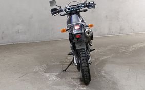 SUZUKI DR650R SP46A