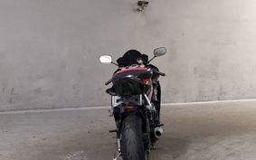YAMAHA YZF-R6 2008 RJ16
