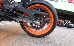 KTM 390 RC 2016 JYJ40