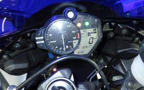 YAMAHA YZF-R6 2018