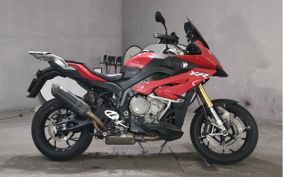 BMW S1000XR 2015 0D03