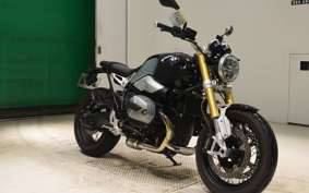 BMW R NINE T 2023