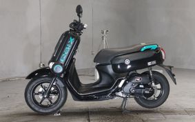 YAMAHA  CUBIC SU SE11