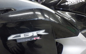 HONDA CBR250R GEN 3 2015 MC41