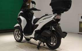 YAMAHA TRICITY 125 SE82J