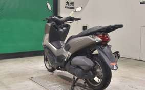 YAMAHA N-MAX SE86J