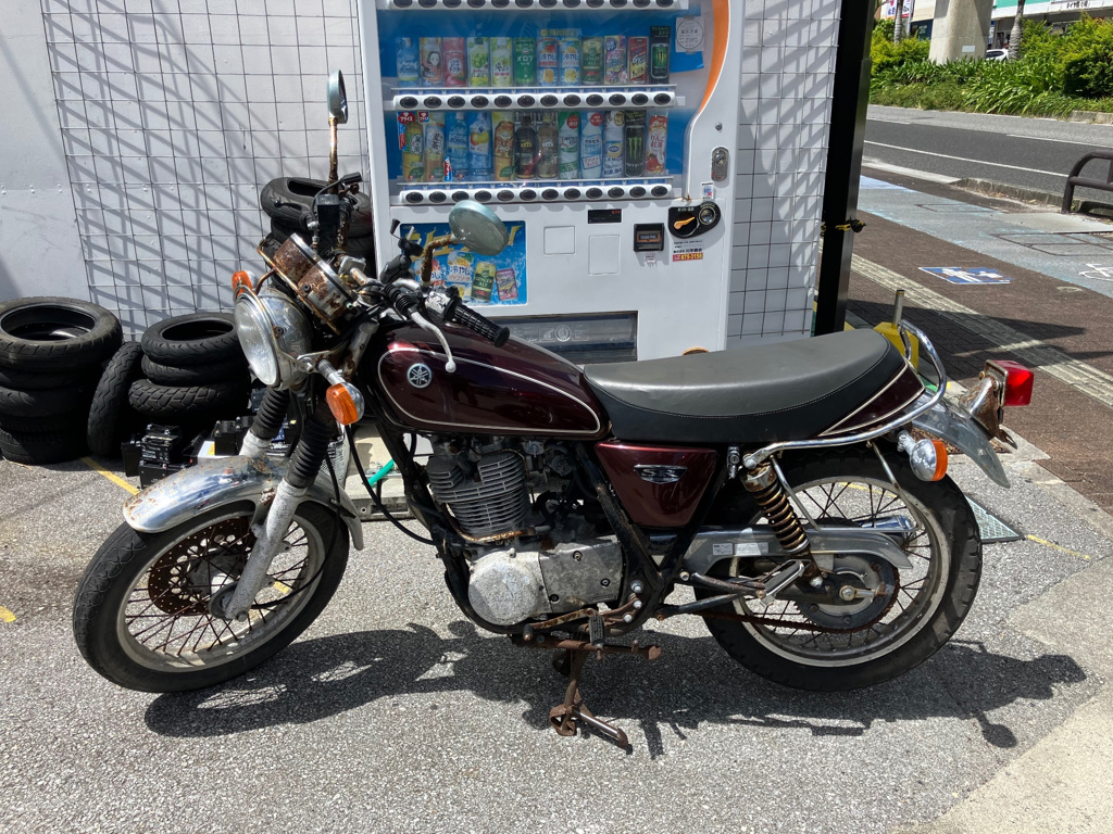 Фото Yamaha SR400 2015 с японского аукциона