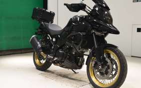 SUZUKI Vｽﾄﾛｰﾑ1000XTA 2019 VU51A