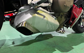 DUCATI STREET FIGHTER V4S 2021 FA00